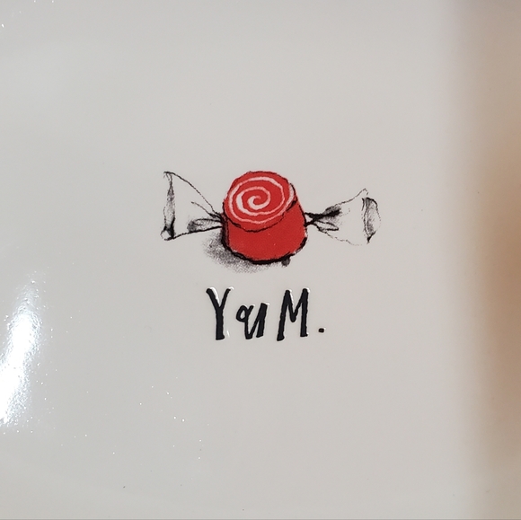New Rae Dunn Yum & Treats Plates - Picture 4 of 7